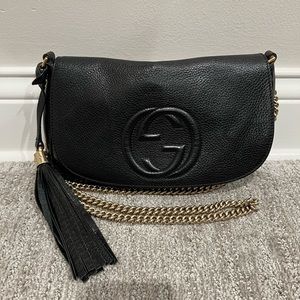 Gucci Crossbody Soho Pebbled Calfskin Medium Flap Black Leather Bag